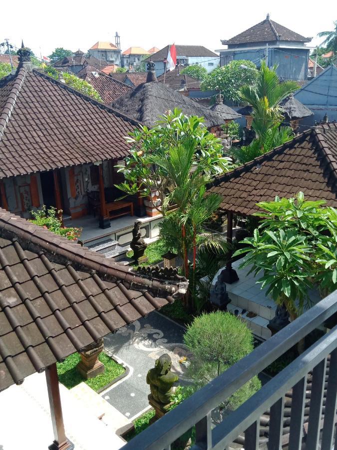 Dewi Antara Homestay Ubud Esterno foto